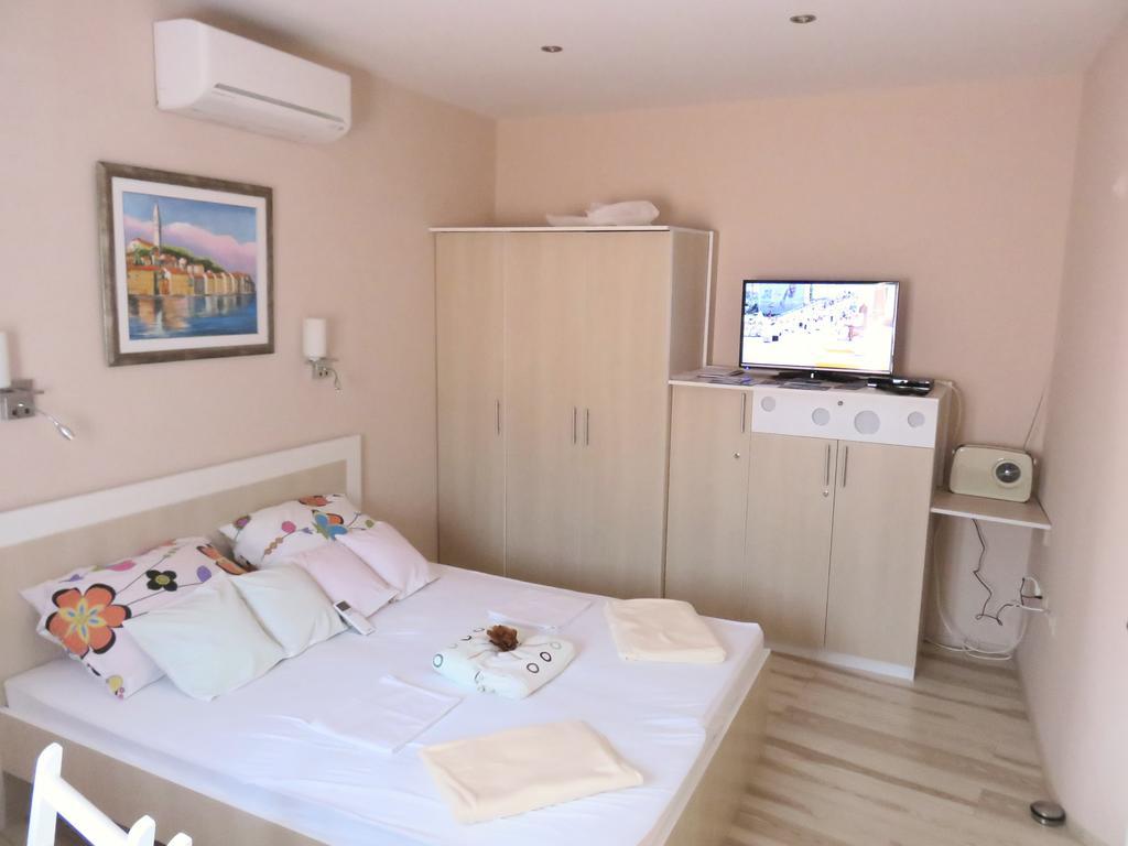 שיבניק Apartments Cico חדר תמונה